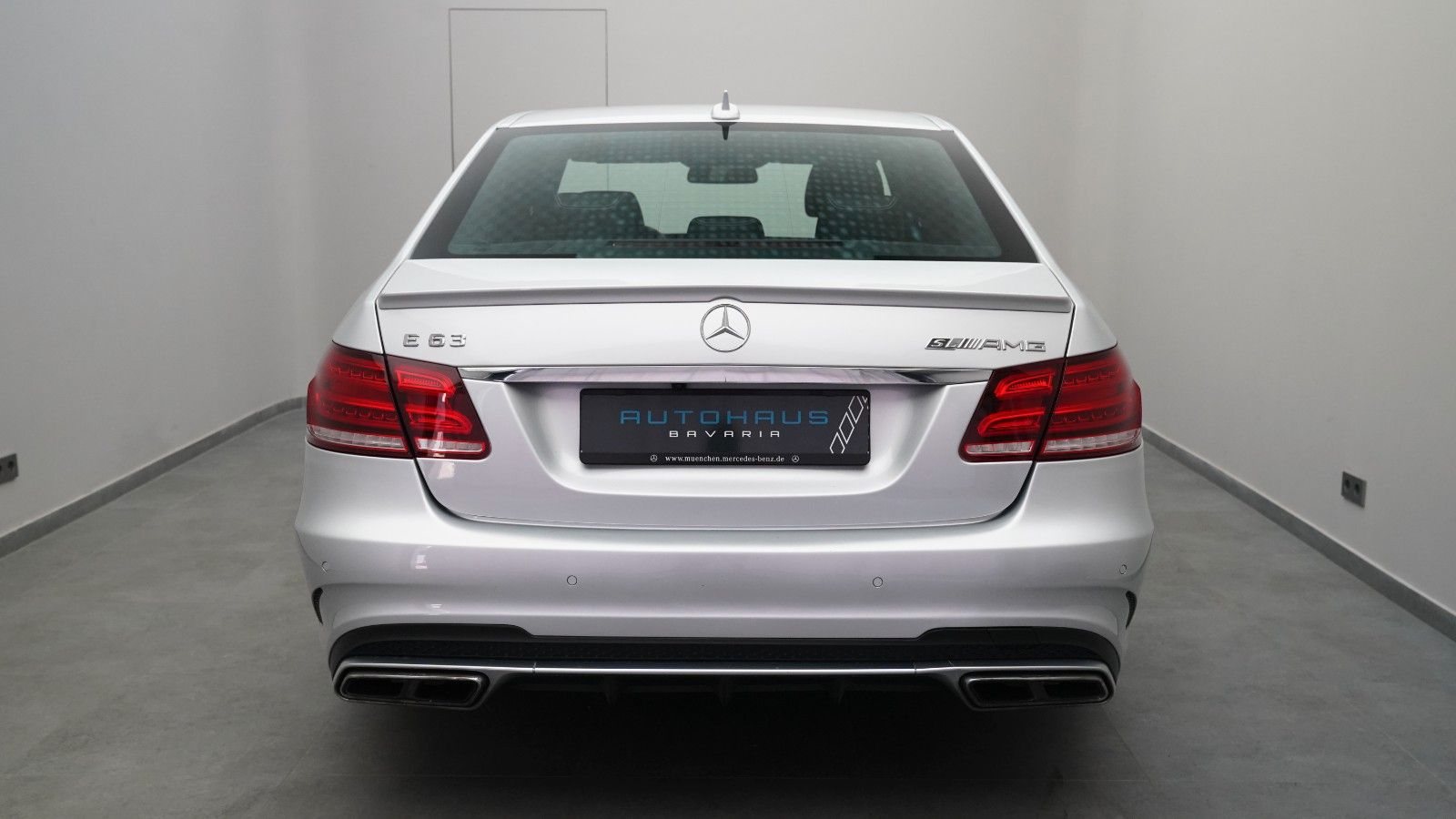 Mercedes-Benz E 63 AMG S 4Matic Limousine · HARMAN/KARDON · KAMER