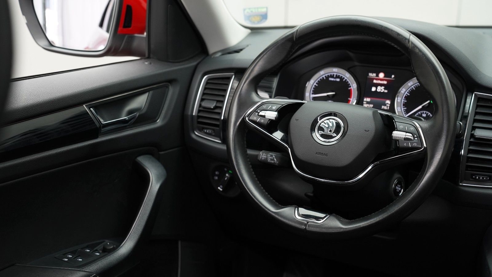 Skoda Kodiaq Style 4x4 · 7-SITZER · SZH · PDC · 1-HAND · CARPLA