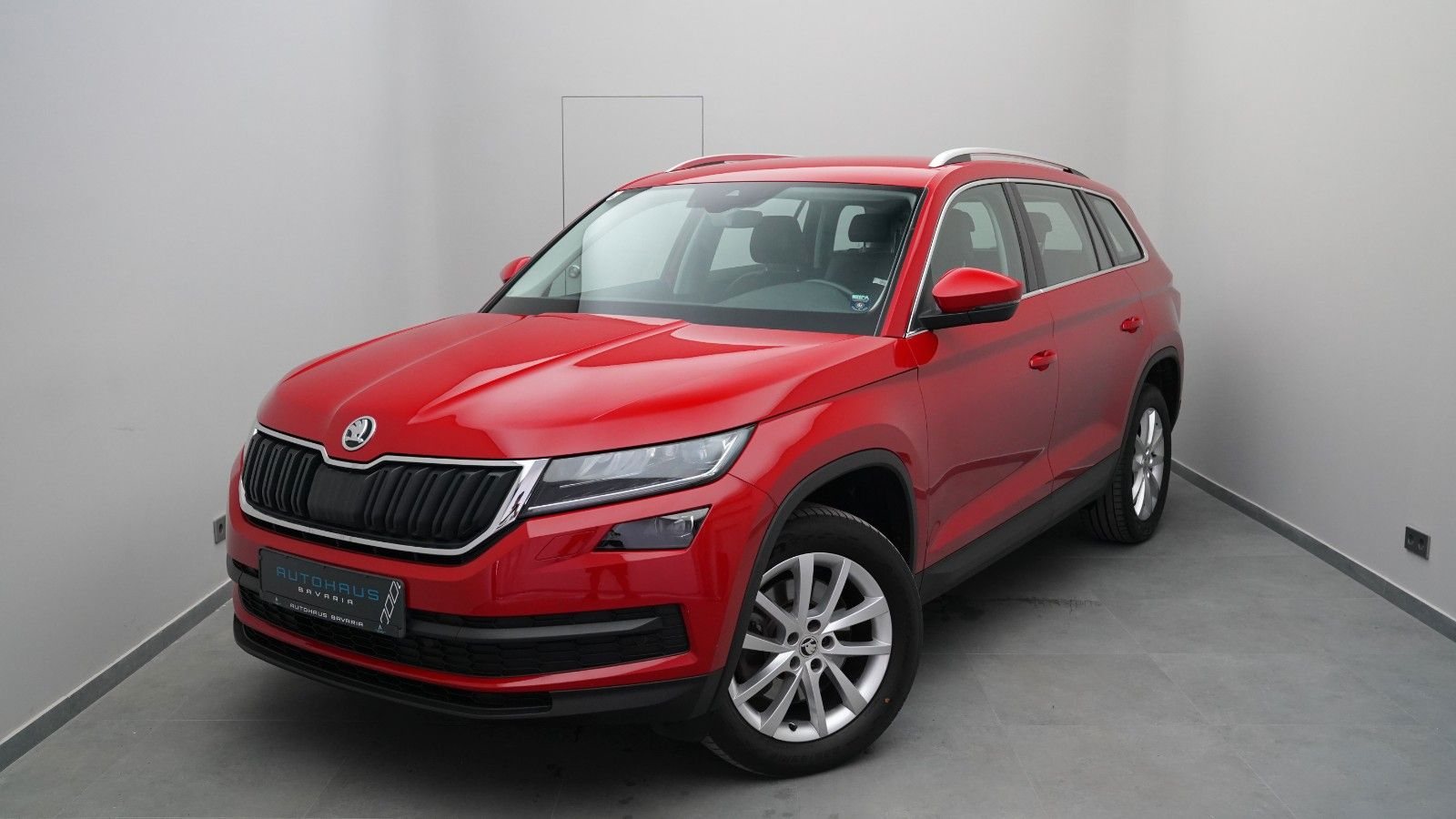 Skoda Kodiaq Style 4x4 · 7-SITZER · SZH · PDC · 1-HAND · CARPLA